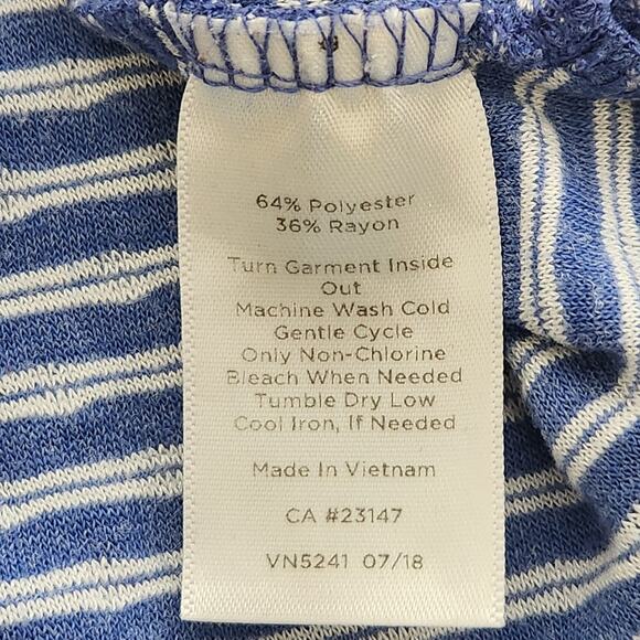 T By Talbots Blue White Polka Dot Boat Neck Top Medium Contrasting Trim Soft - Picture 5 of 5